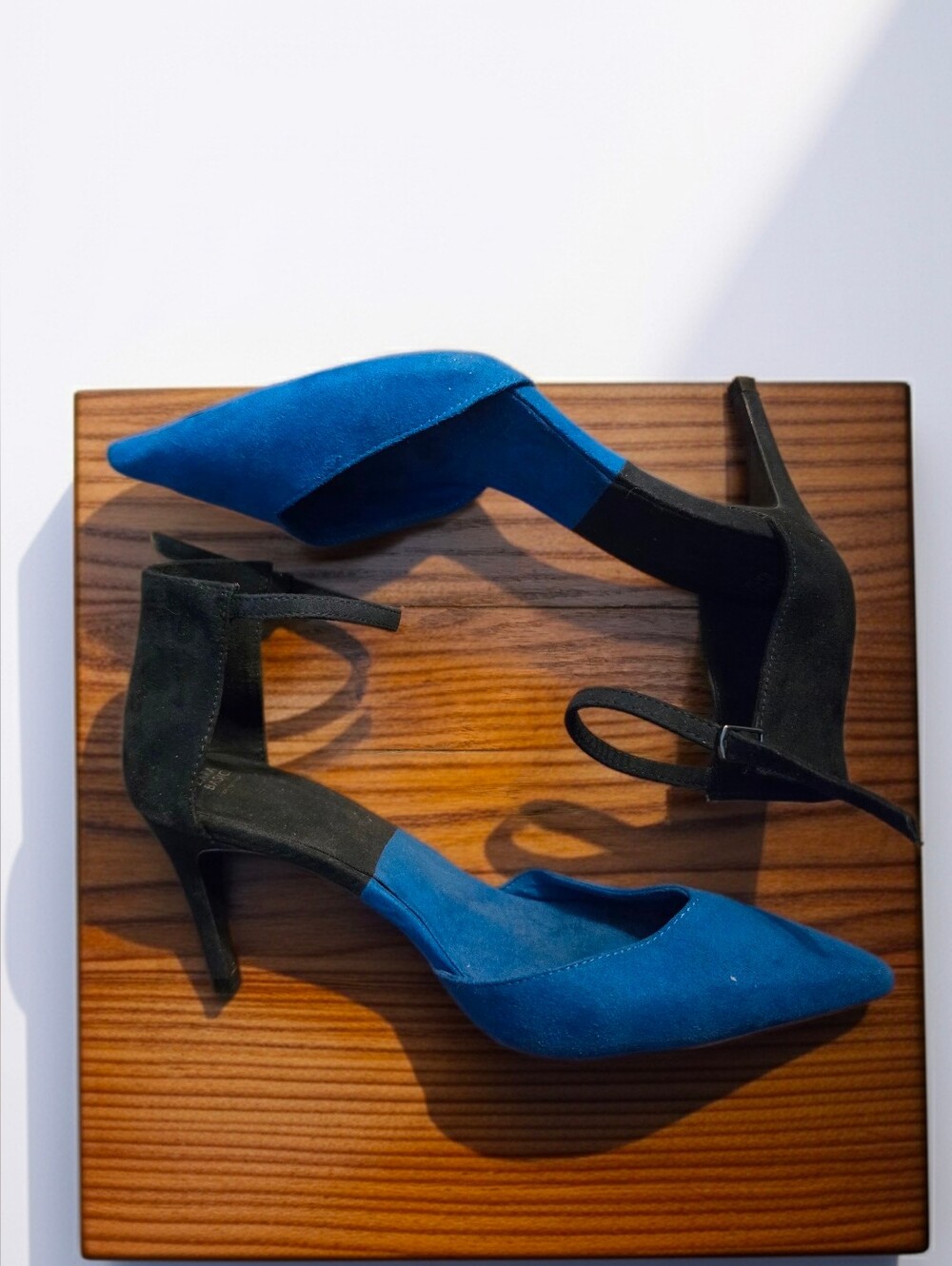 Zara Basic Blue Colorblock Ankle Strap D'Orsay Pumps - 38 / 7.5 - Picture 3 of 5
